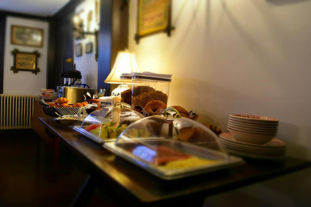 Daniels House Inn Сейлем Екстер'єр фото