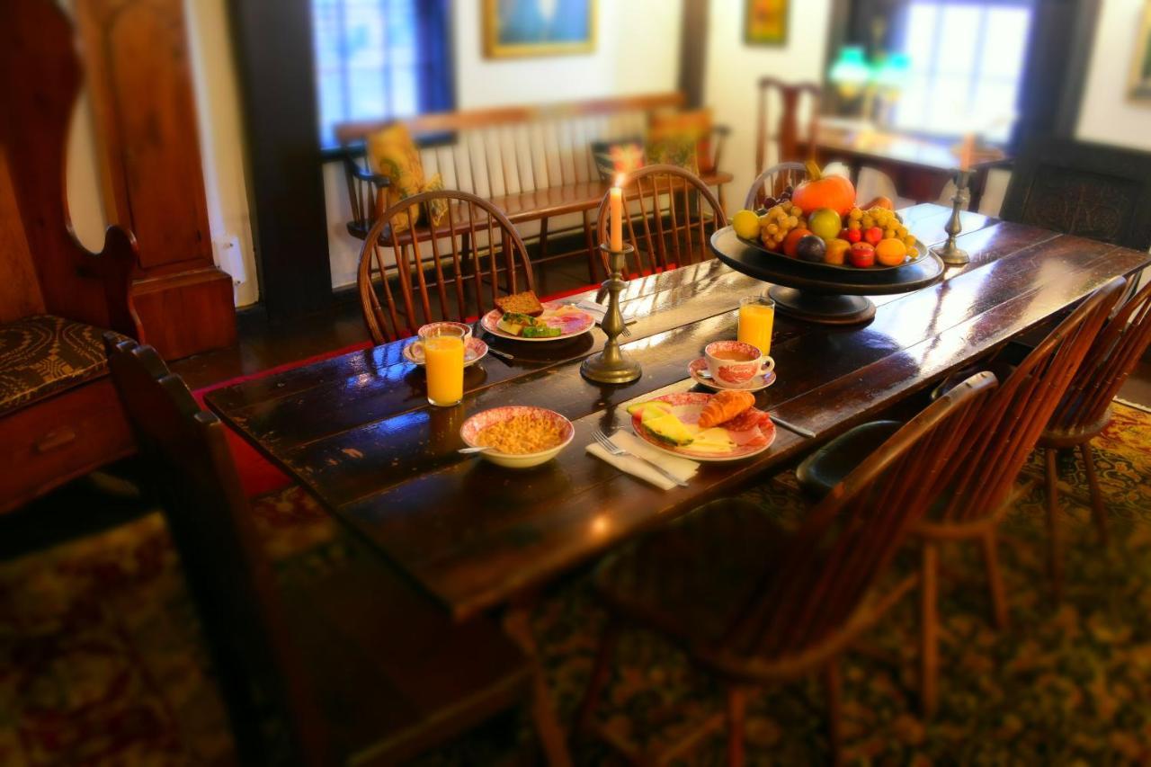 Daniels House Inn Сейлем Екстер'єр фото